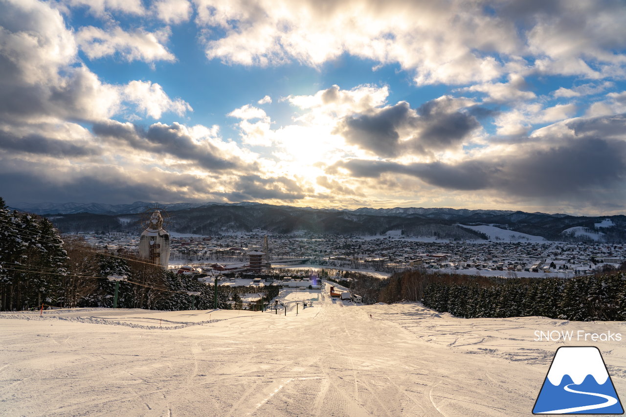 M's Resort Ashibetsu｜感動！あの芦別のゲレンデにスキーヤー＆スノーボーダーが帰ってきた！そして、2年ぶりのシュプールを…。